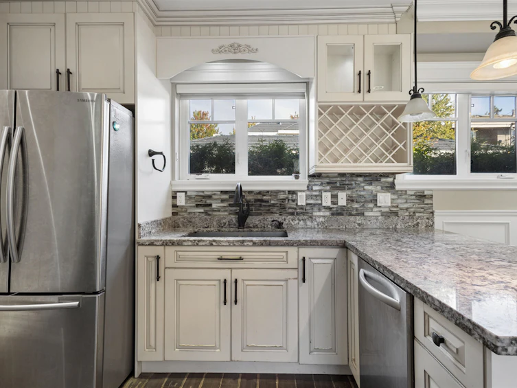 1441 W 49th Avenue, Vancouver, BC, V6M 2R4 - 10