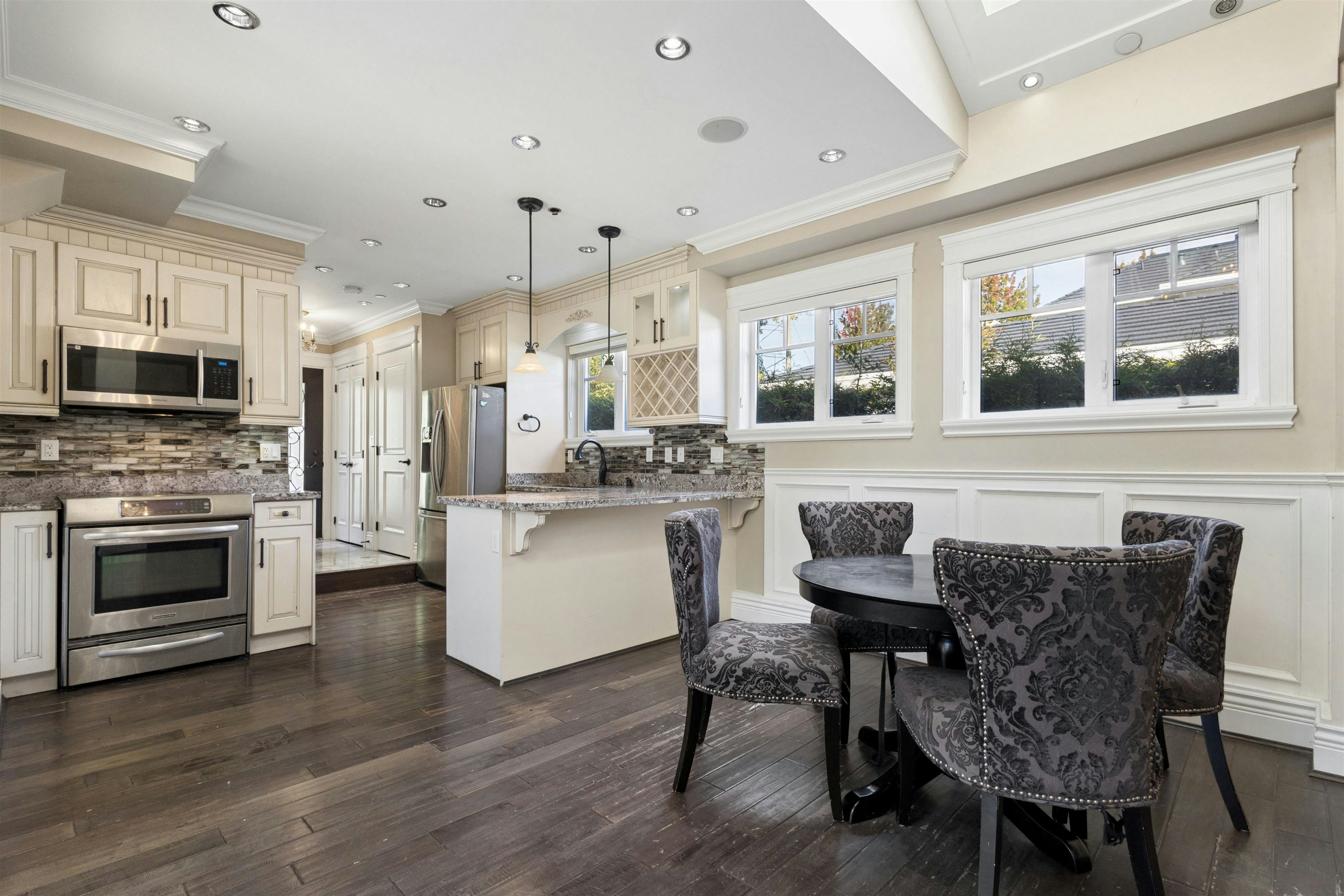 1441 W 49th Avenue, Vancouver, BC, V6M 2R4 - 12
