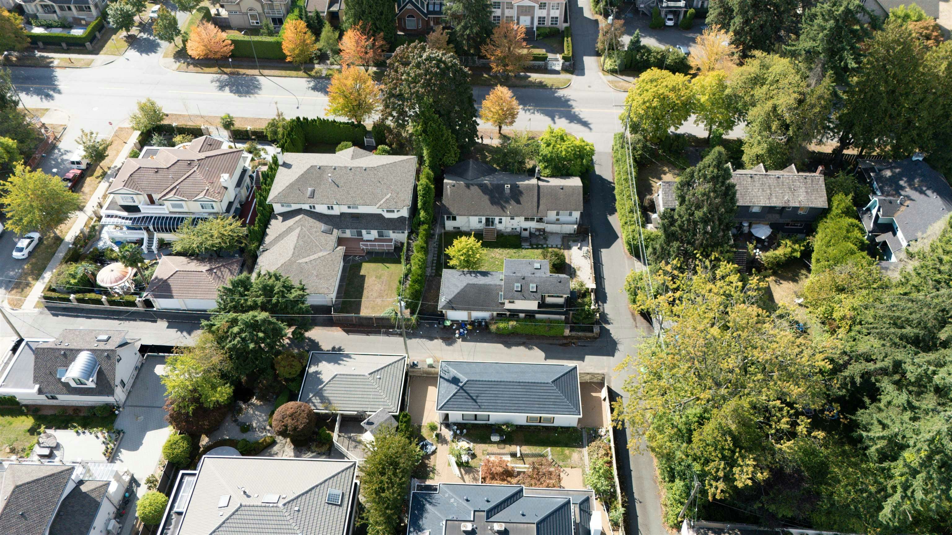 1441 W 49th Avenue - 5