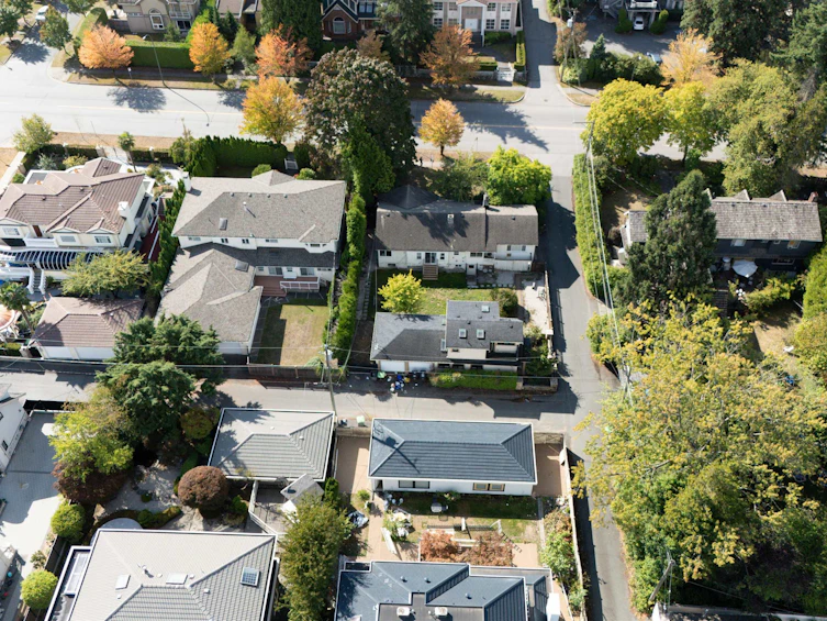 1441 W 49th Avenue, Vancouver, BC, V6M 2R4 - 5