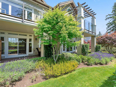 2-5402 West Vista Court - 2