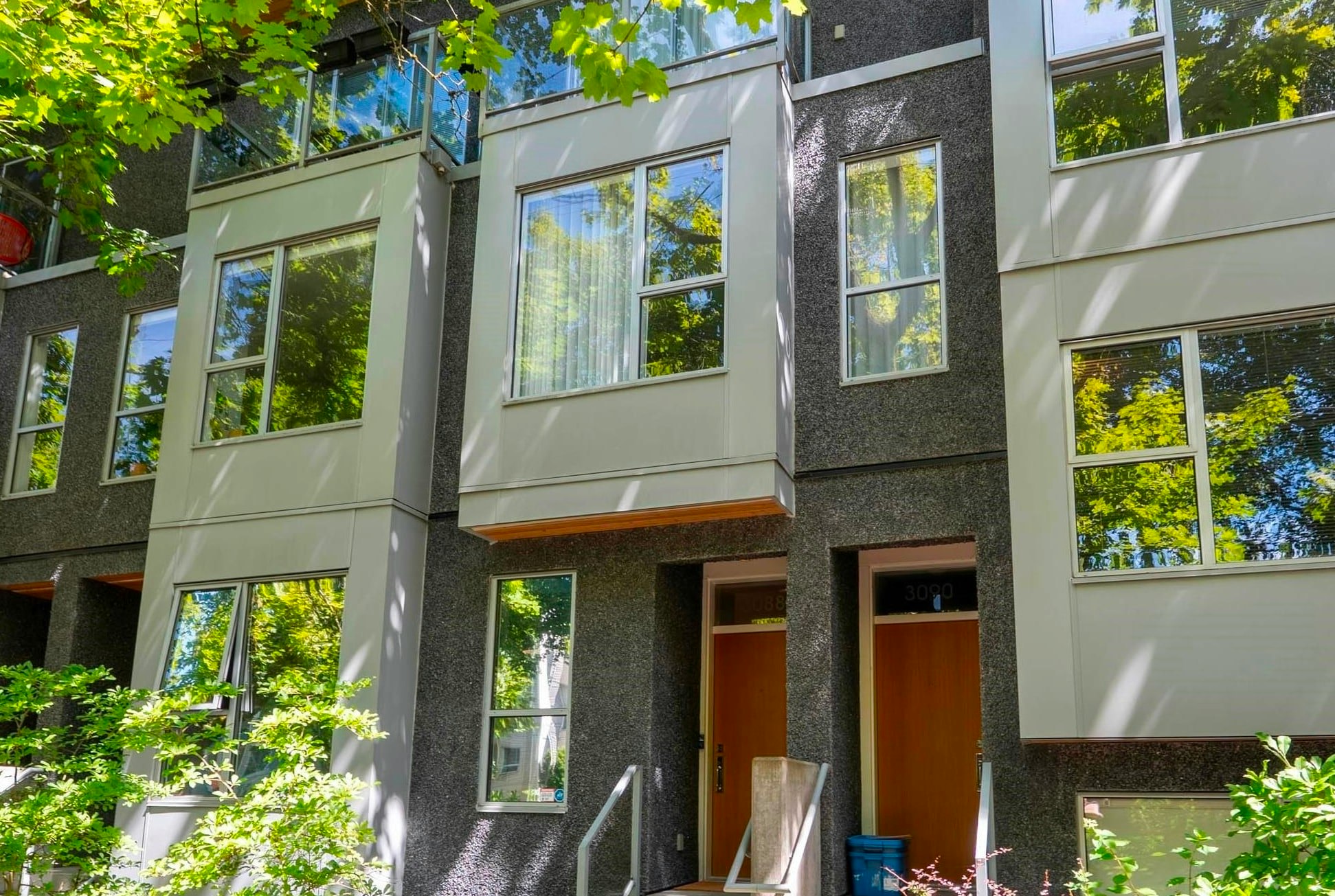 3088 Quebec Street, Vancouver, BC, V5T 3B1