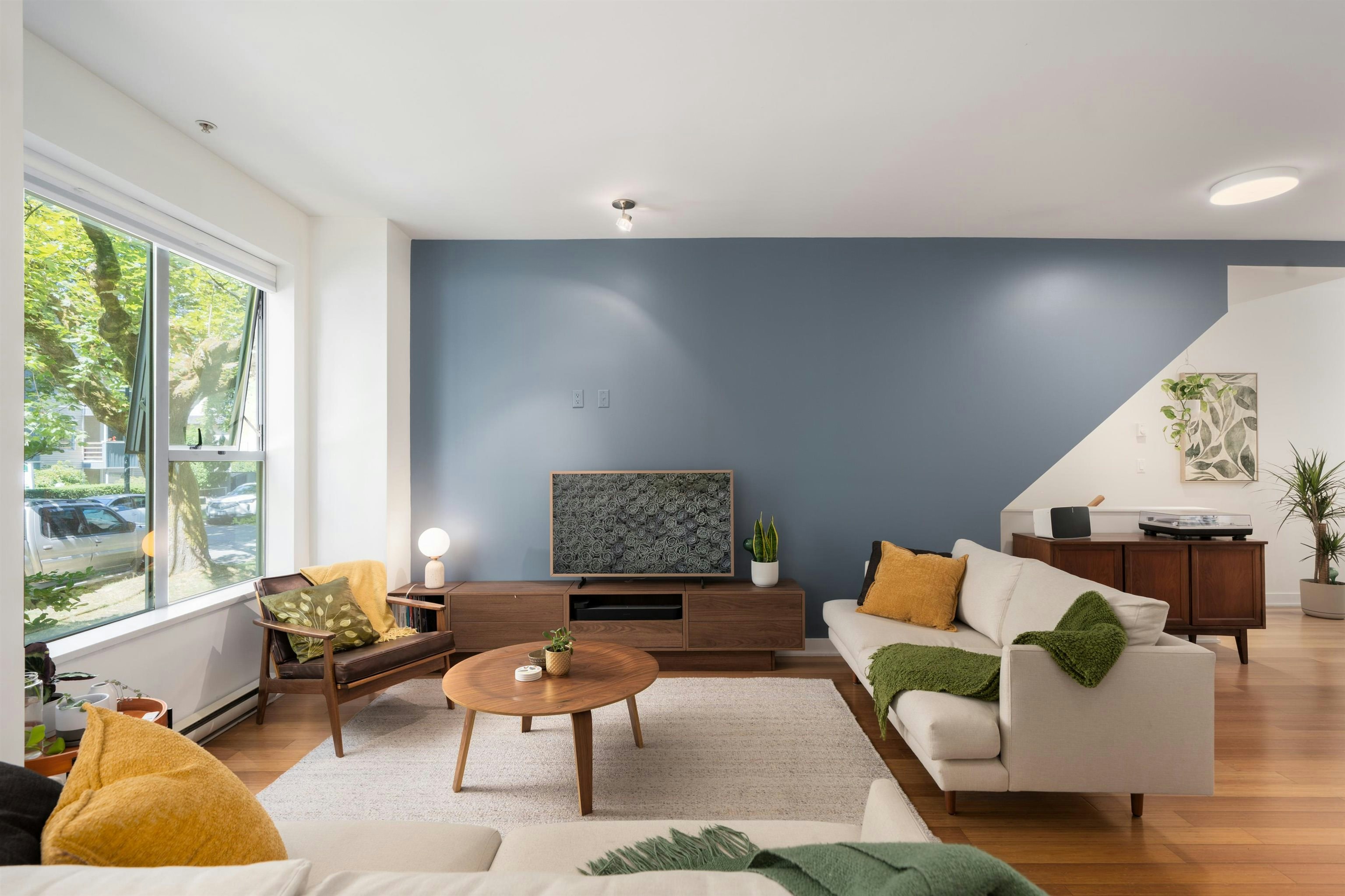 3088 Quebec Street, Vancouver, BC, V5T 3B1