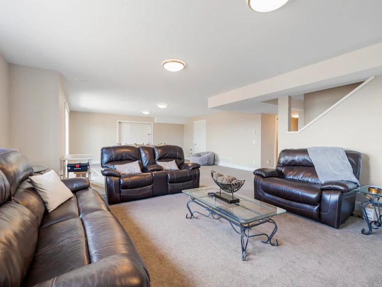1419 Strawline Hill Street, Coquitlam, BC, V3E 0L5 - 37