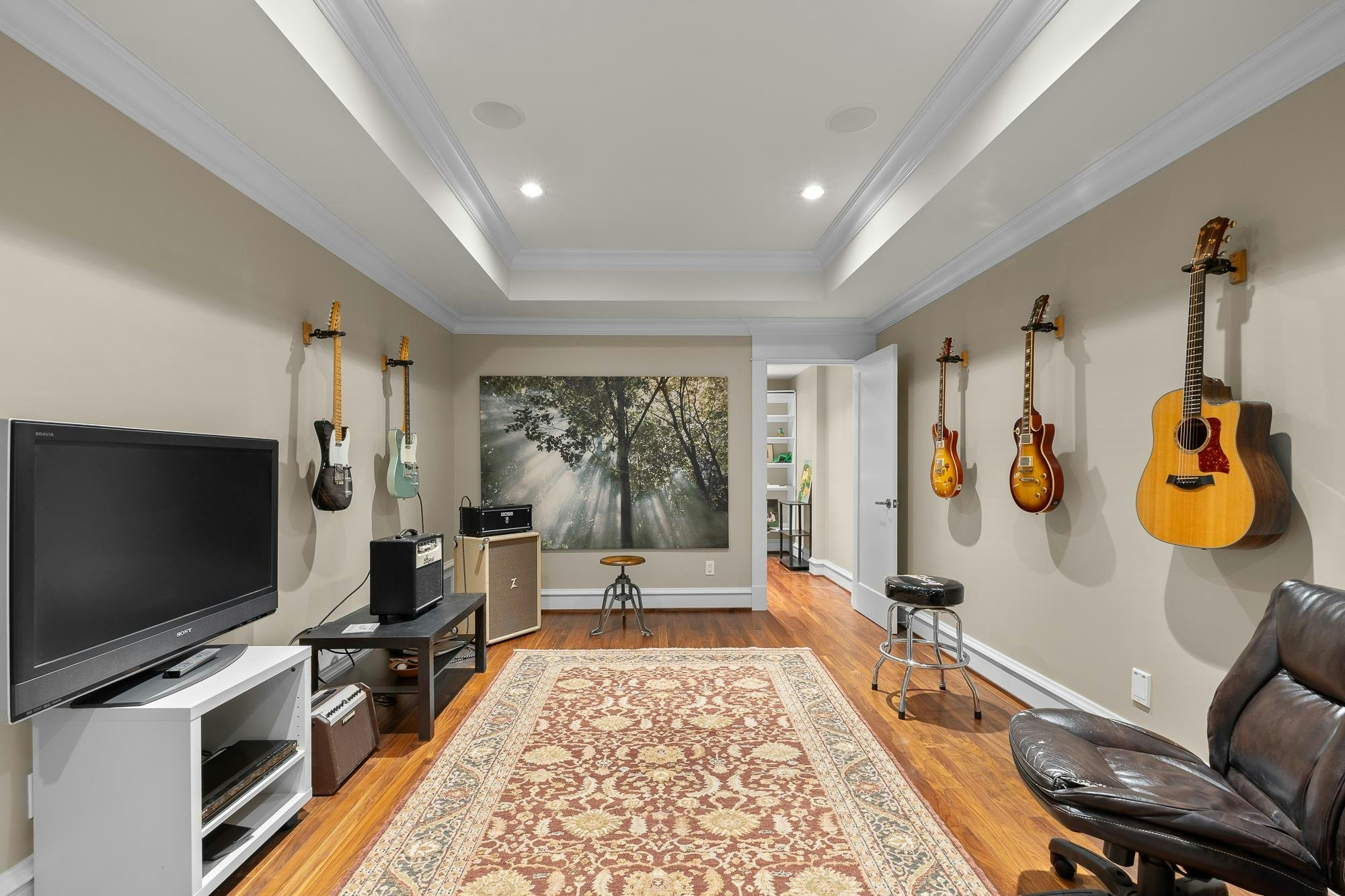 5168 Redonda Drive, North Vancouver, BC, V7R 3K3 - 15