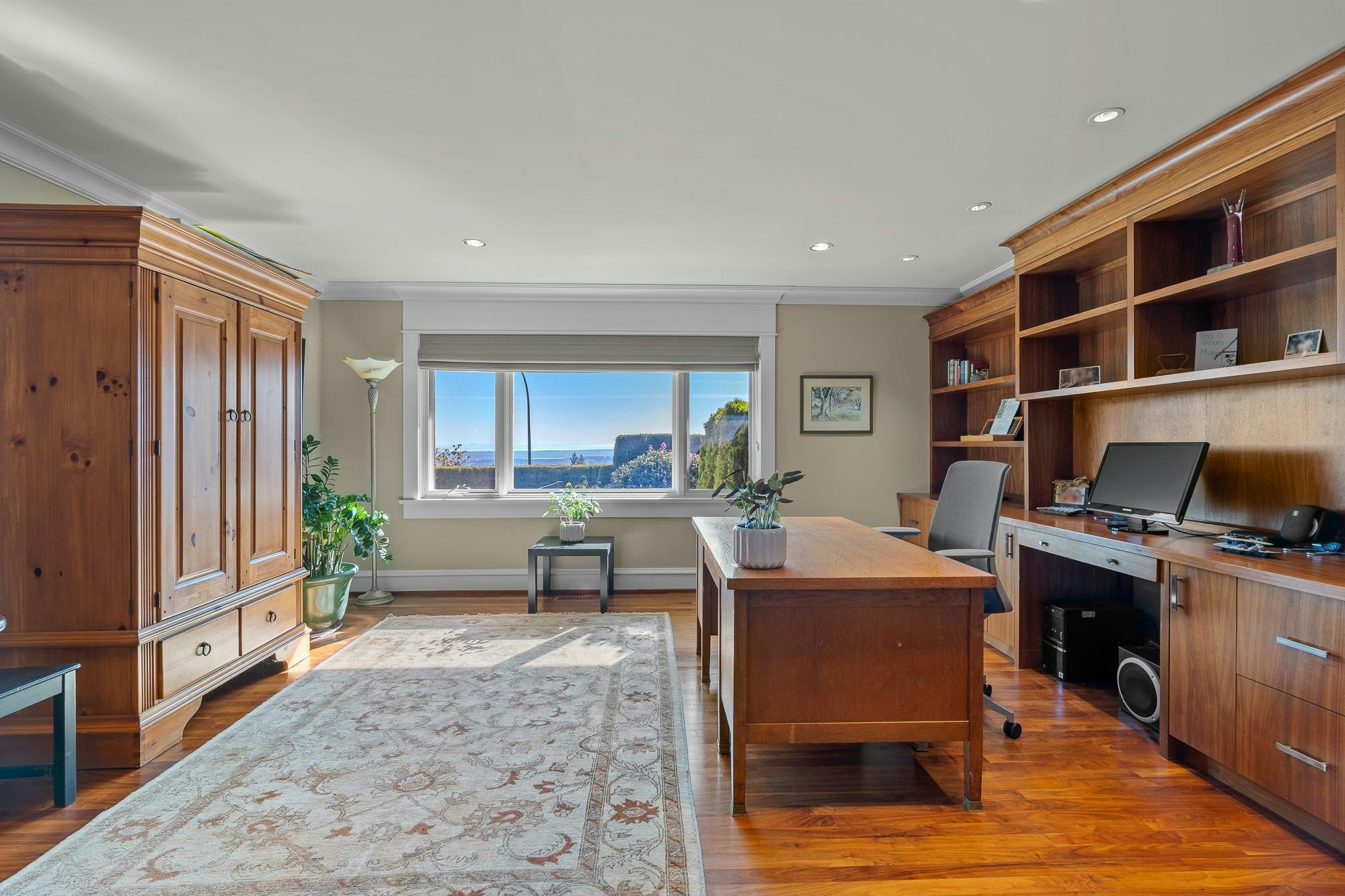 5168 Redonda Drive, North Vancouver, BC, V7R 3K3 - 14