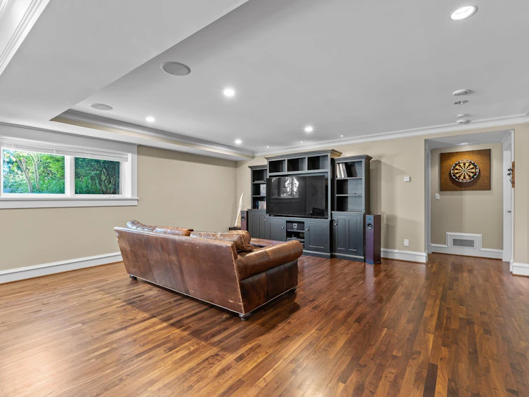 5168 Redonda Drive, North Vancouver, BC, V7R 3K3 - 16