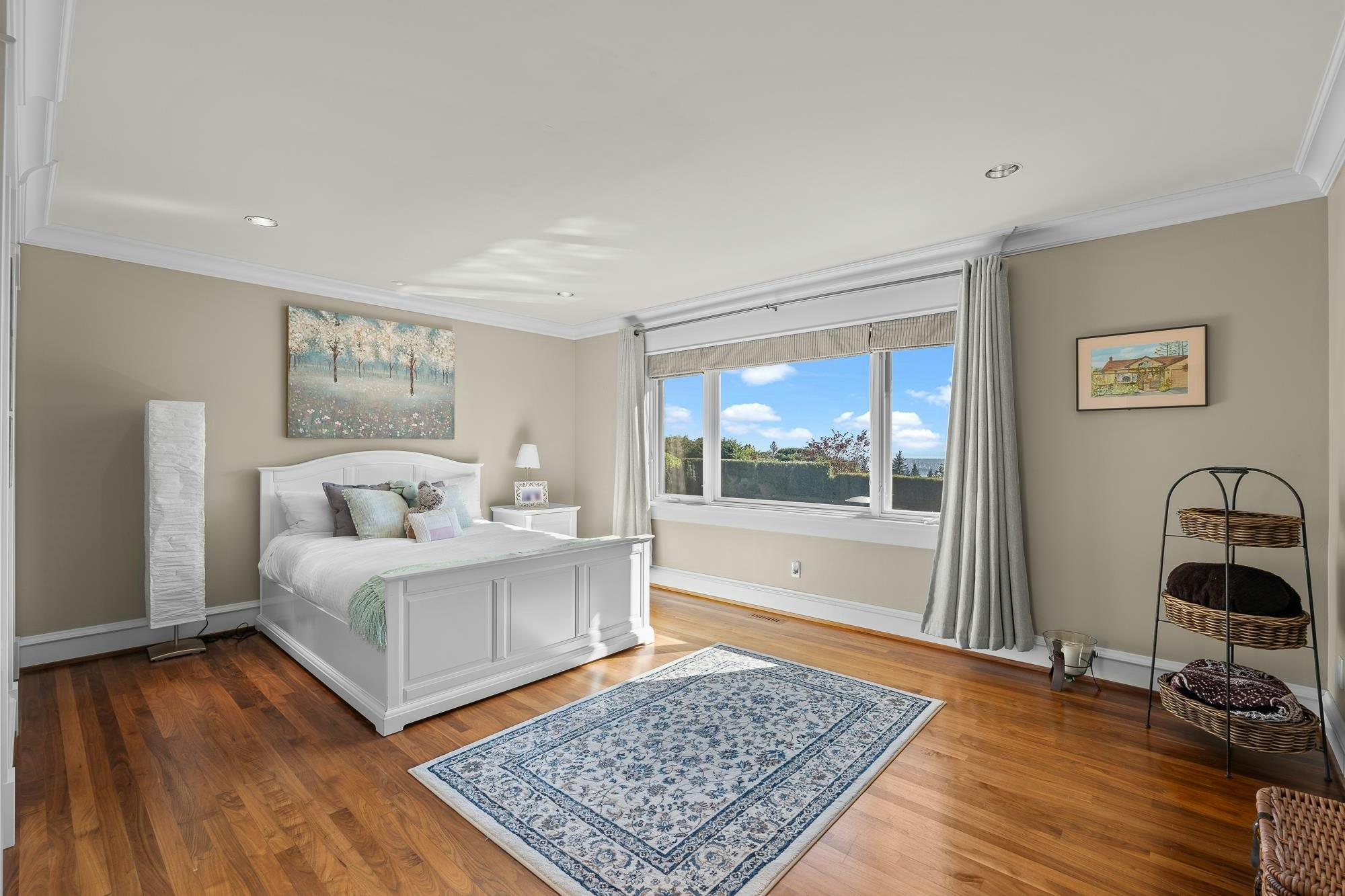 5168 Redonda Drive, North Vancouver, BC, V7R 3K3 - 12