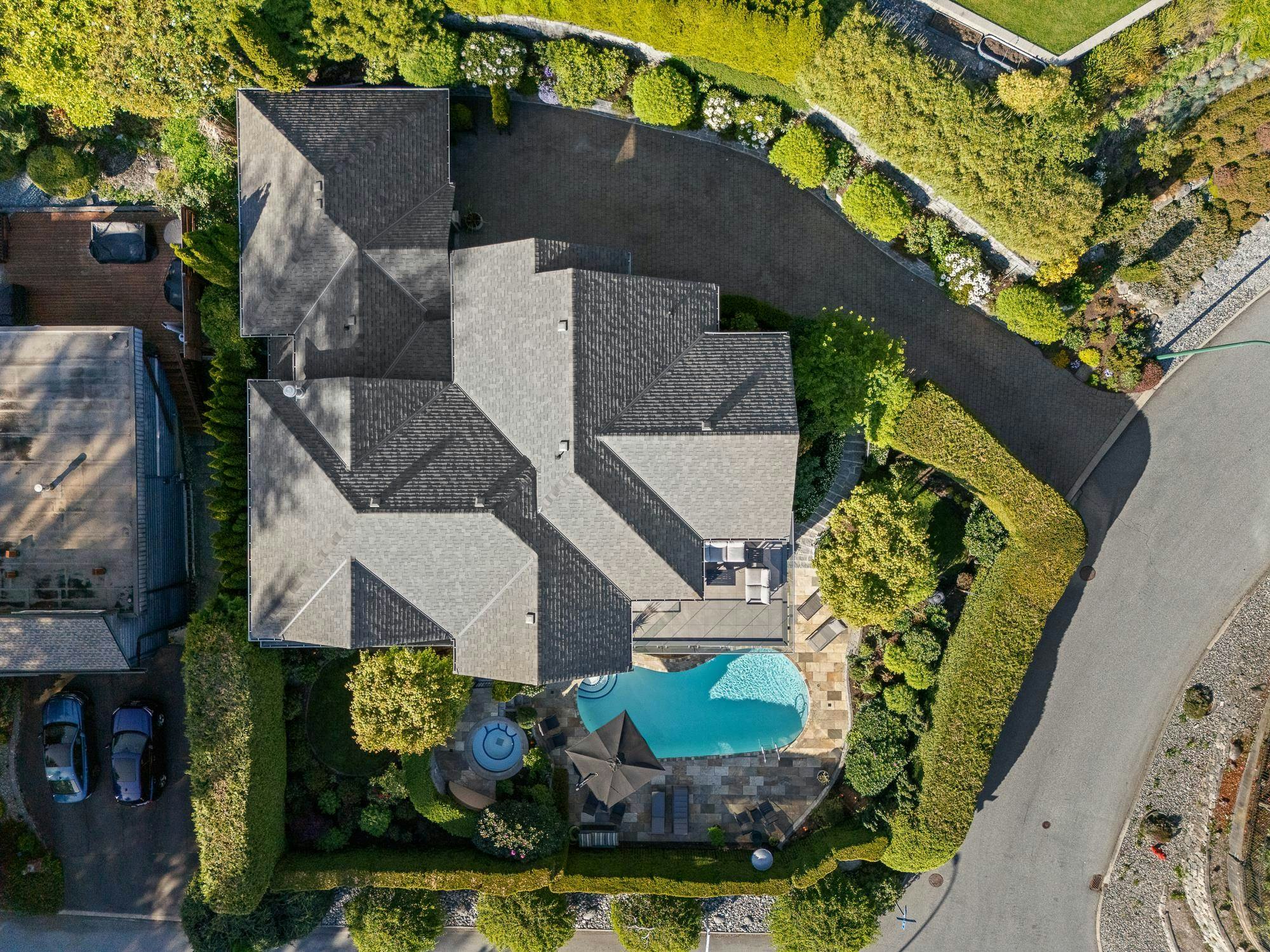 5168 Redonda Drive, North Vancouver, BC, V7R 3K3 - 25