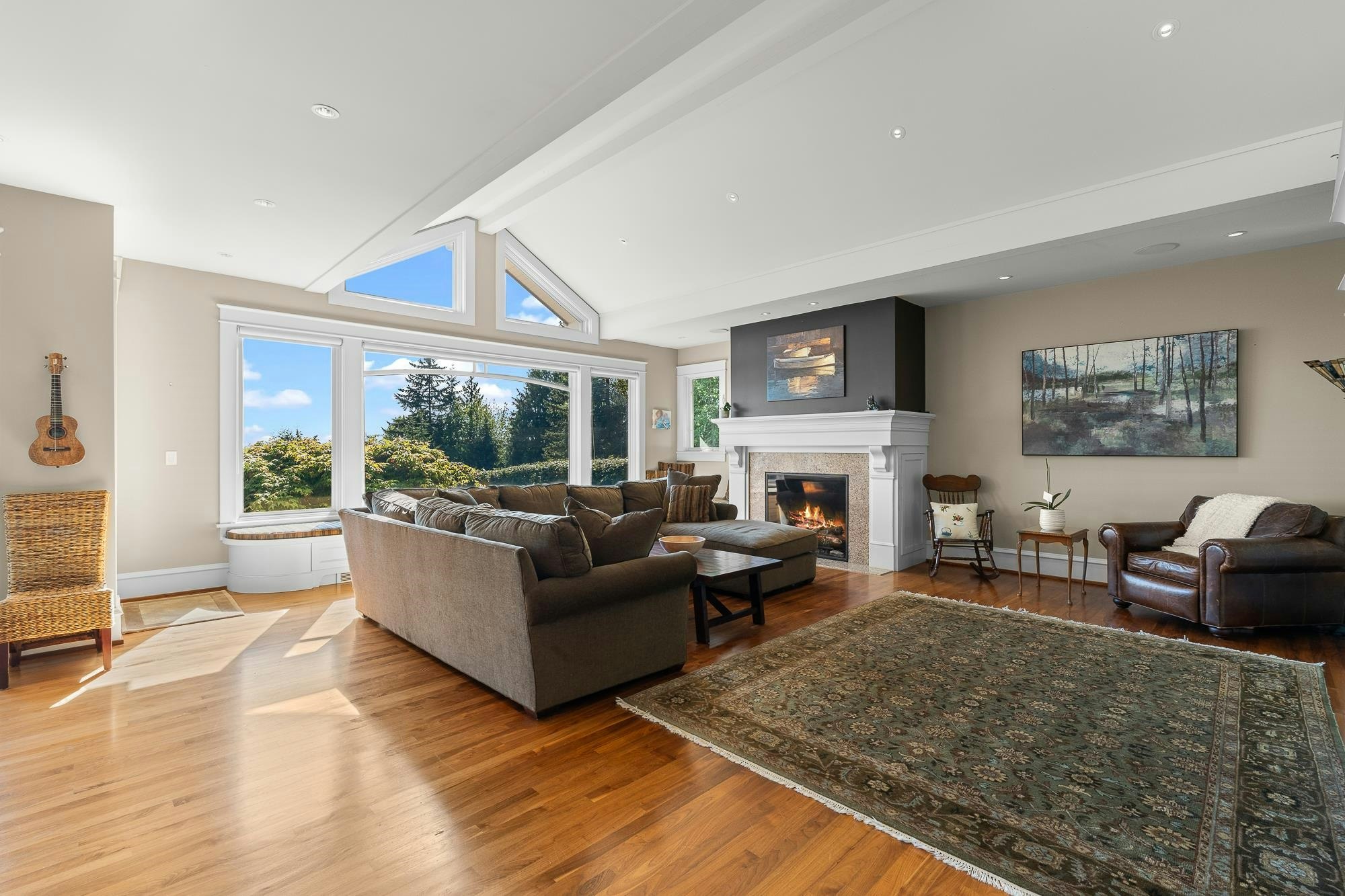 5168 Redonda Drive, North Vancouver, BC, V7R 3K3 - 6