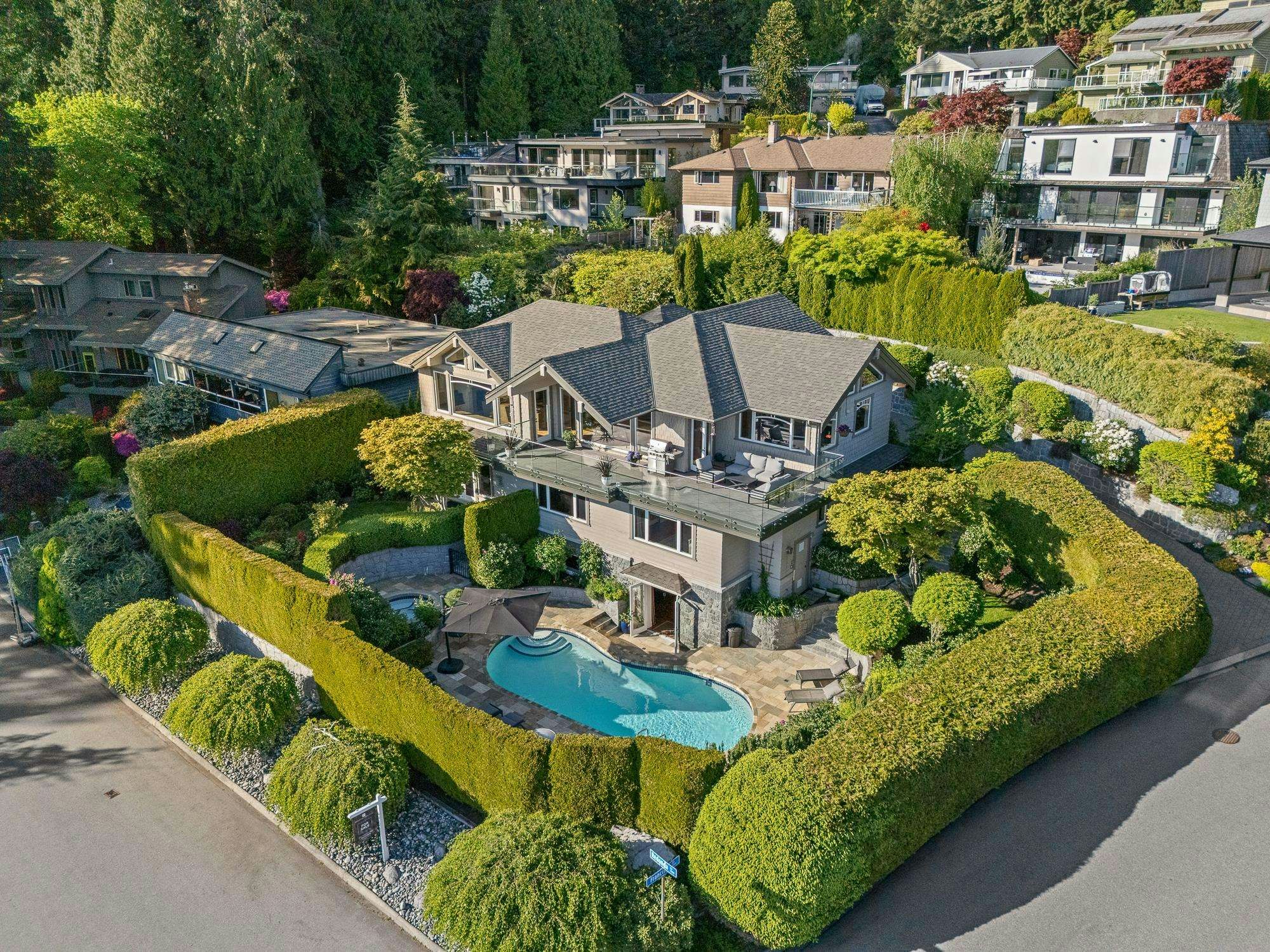 5168 Redonda Drive, North Vancouver, BC, V7R 3K3