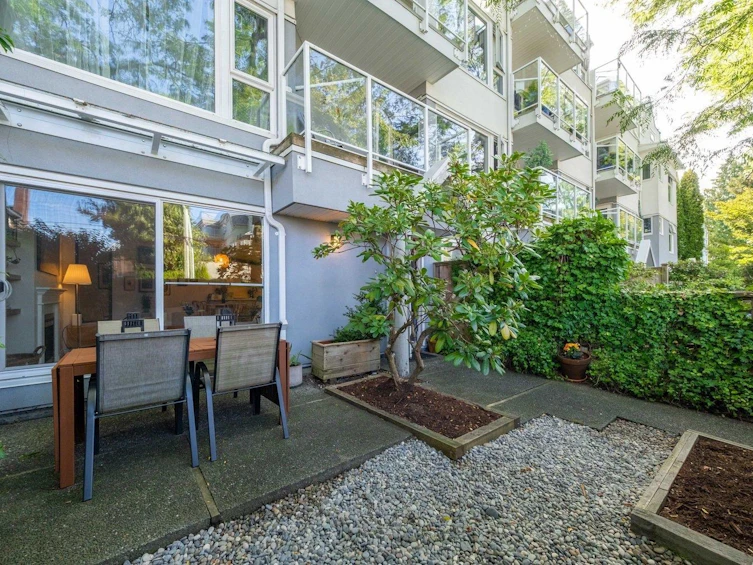 112-2020 W 8th Avenue, Vancouver, BC, V6J 1W5 - 22
