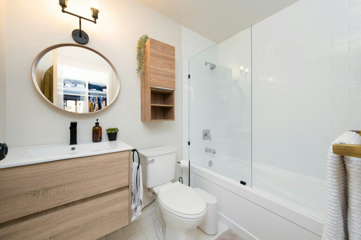112-2020 W 8th Avenue, Vancouver, BC, V6J 1W5 - 14