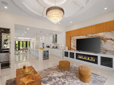 1126 Heywood Street - 5