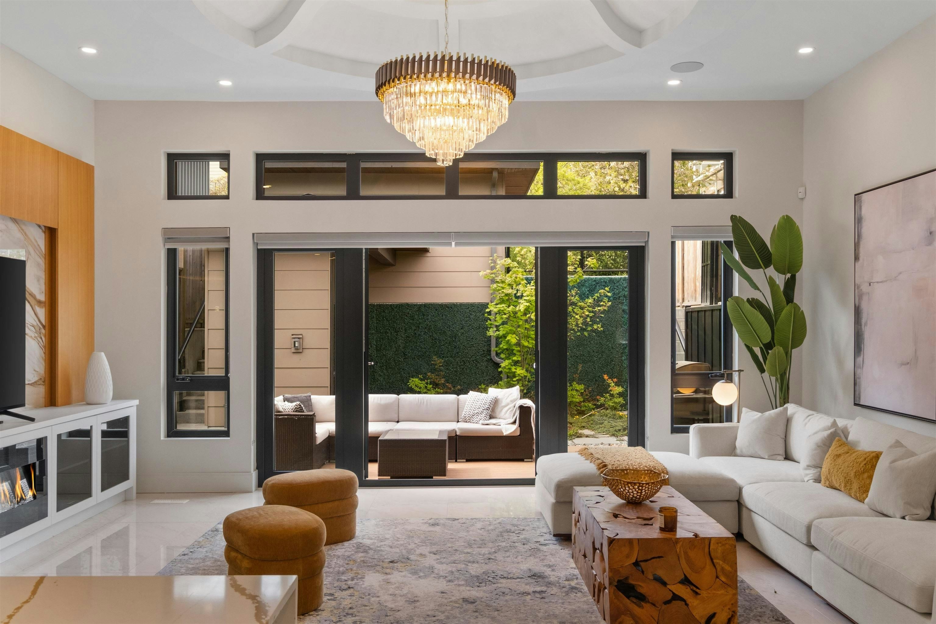 1126 Heywood Street - 3