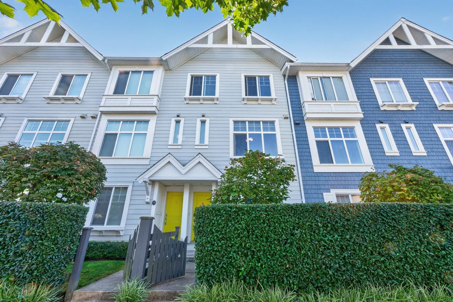 80-16678 25 Avenue, Surrey, BC, V3Z 0Z2