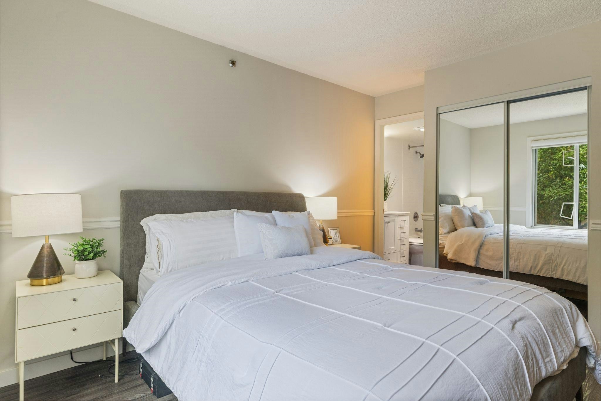 201-1147 Nelson Street, Vancouver, BC, V6E 1J3 - 18