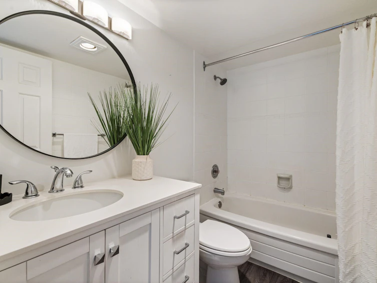 201-1147 Nelson Street, Vancouver, BC, V6E 1J3 - 24