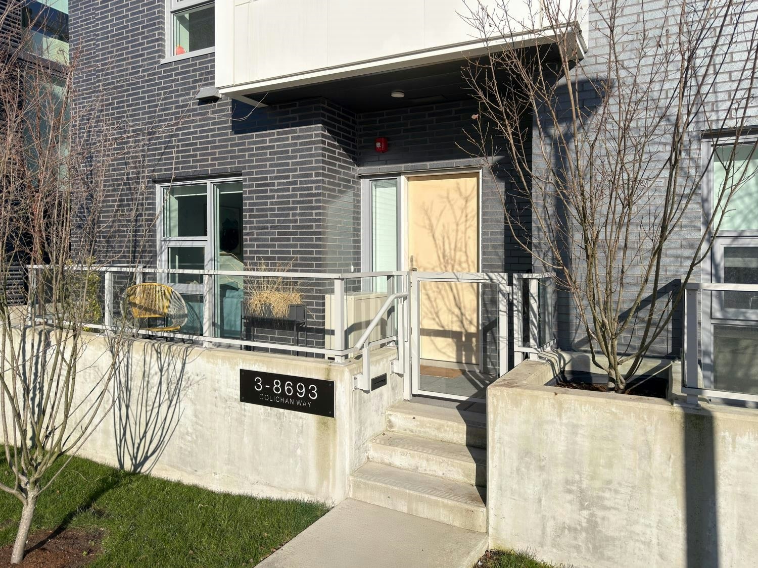 3-8693 Oolichan Way - 2
