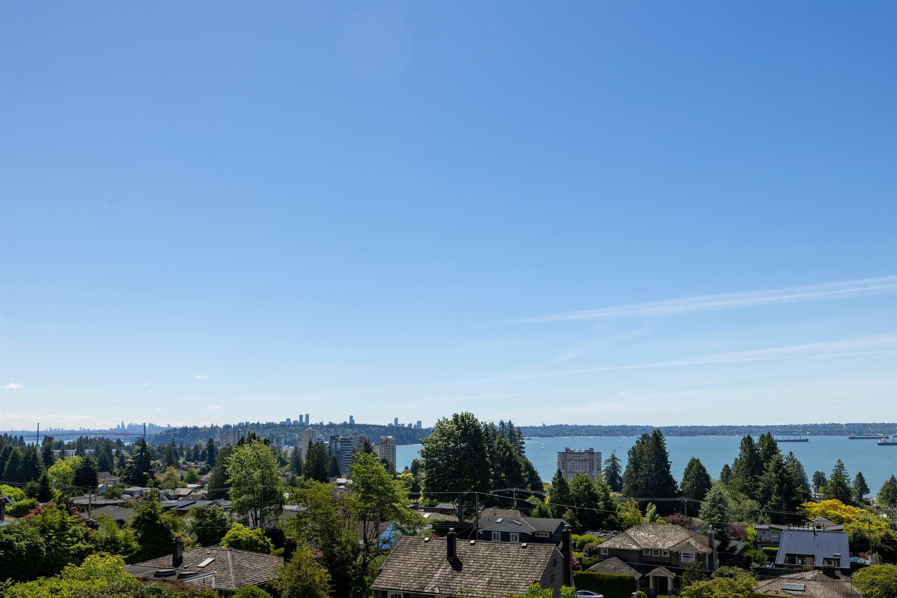 2496 Ottawa Avenue, West Vancouver, BC, V7V 2T1 - 31