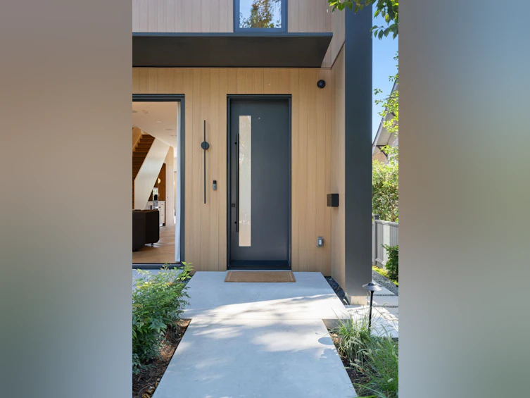 2-3768 W 2nd Avenue, Vancouver, BC, V6R 1J9 - 2