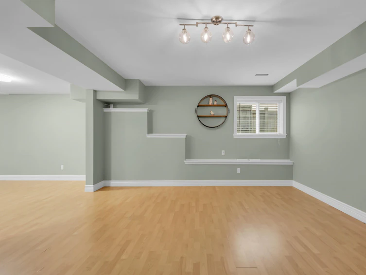 3032 Maplewood Court, Coquitlam, BC, V3E 3P3 - 29