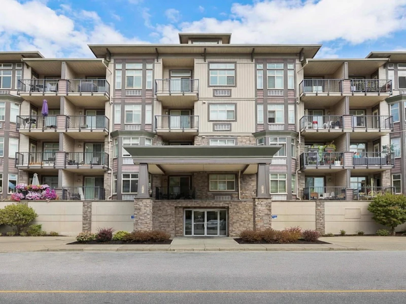 212 - 45893 Chesterfield Avenue, Chilliwack BC V2P 1M5