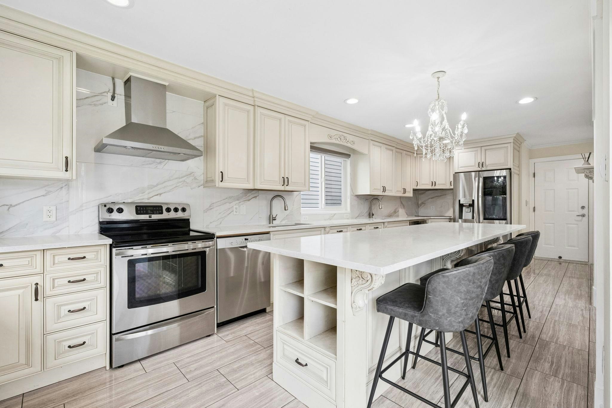 15-9688 No. 2 Road, Richmond, BC, V7E 2E1 - 8