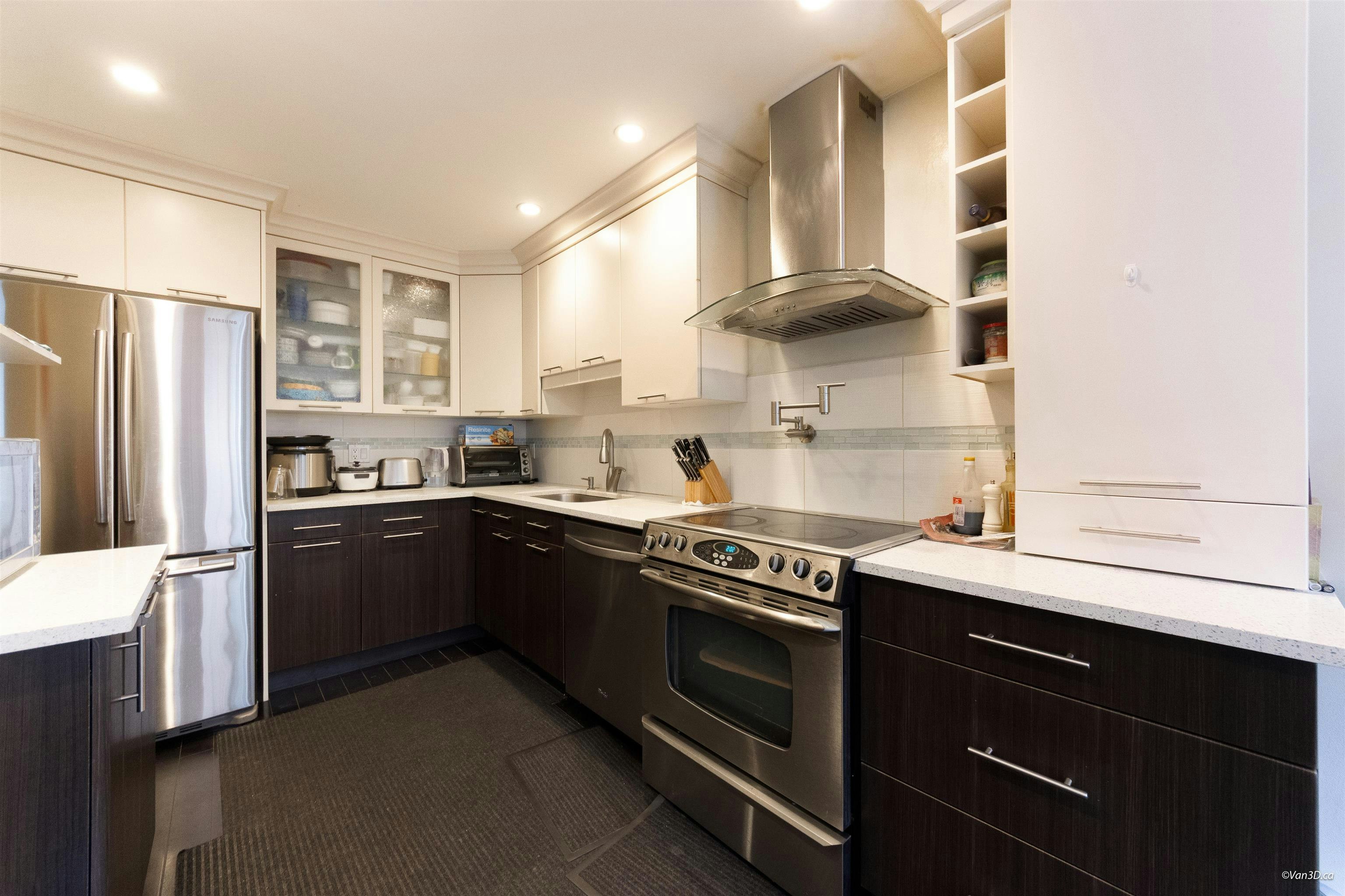 110-777 Eighth Street - 3