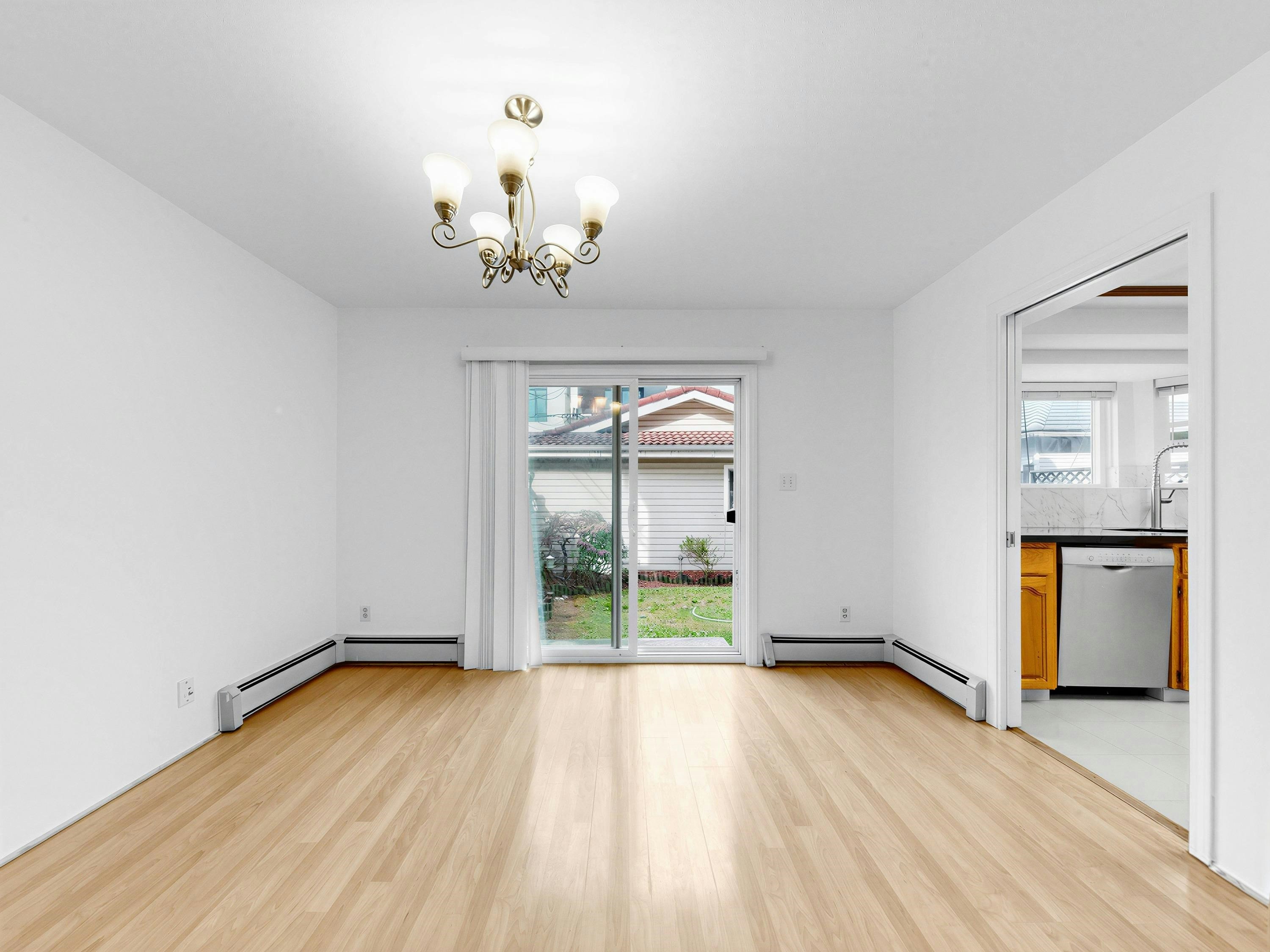 8377 Shaughnessy Street - 3
