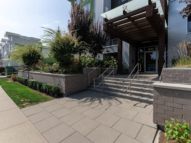 205-2565 Ware Street, Abbotsford, BC, V2S 0J5 - 5