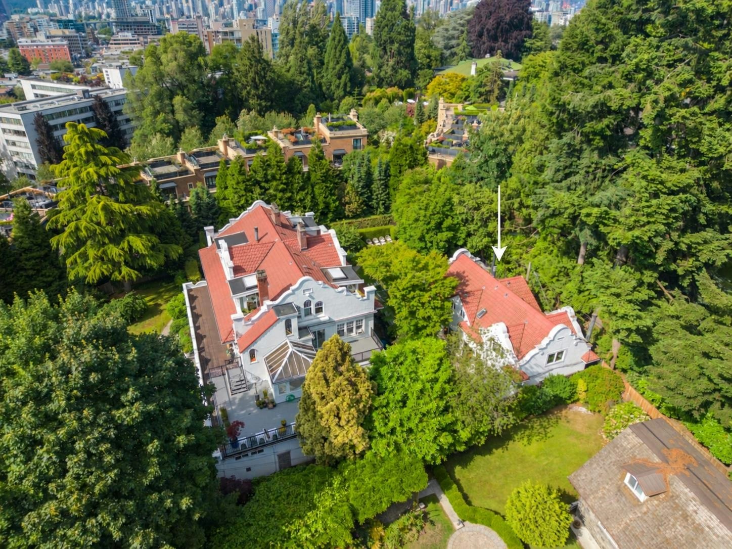 3296 Granville Street, Vancouver, BC, V6H 3K3