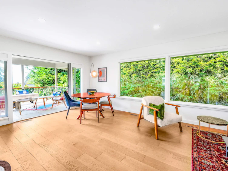 3277 Chesterfield Avenue, North Vancouver, BC, V7N 3M8