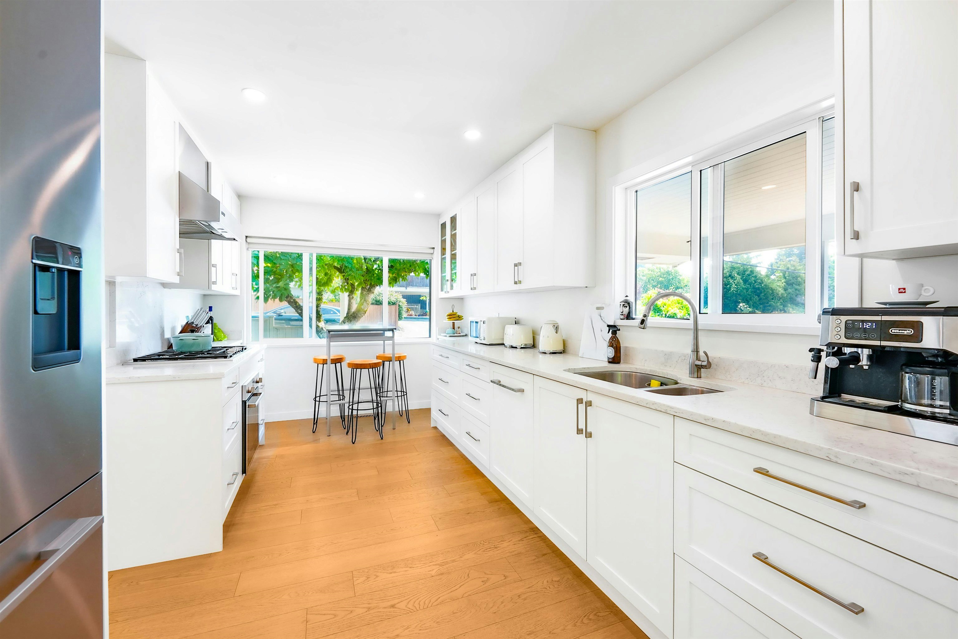 3277 Chesterfield Avenue, North Vancouver, BC, V7N 3M8 - 11