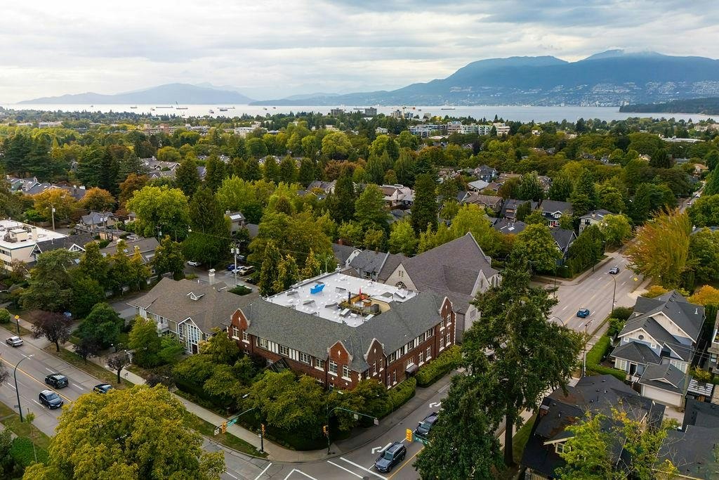 104-1811 W 16th Avenue, Vancouver, BC, V6J 2M3 - 34