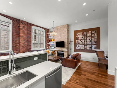 104-1811 W 16th Avenue - 5