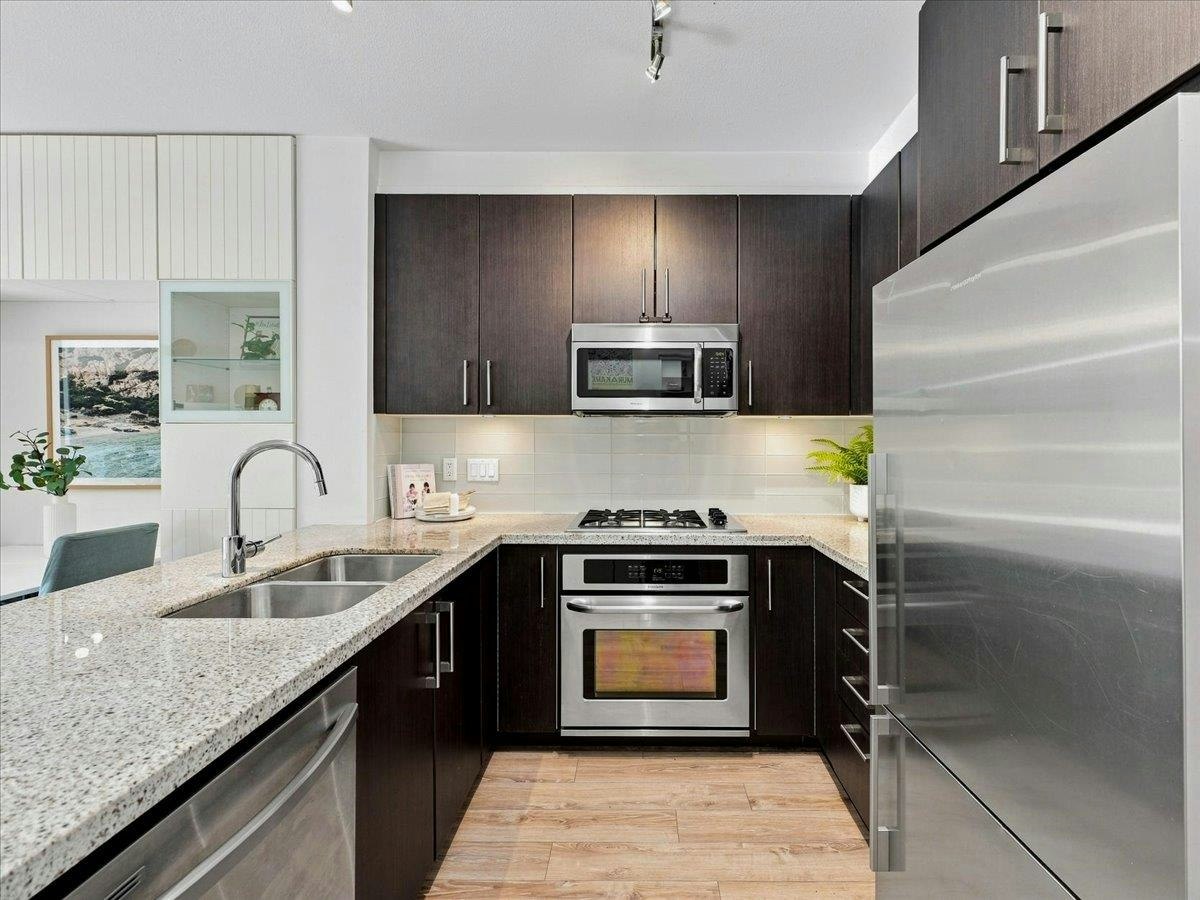 G11-139 W 22nd Street, North Vancouver, BC, V7M 0B5 - 14