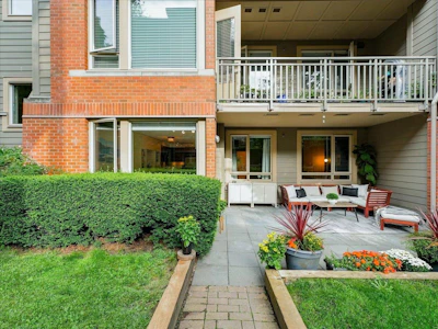 G11-139 W 22nd Street - 2