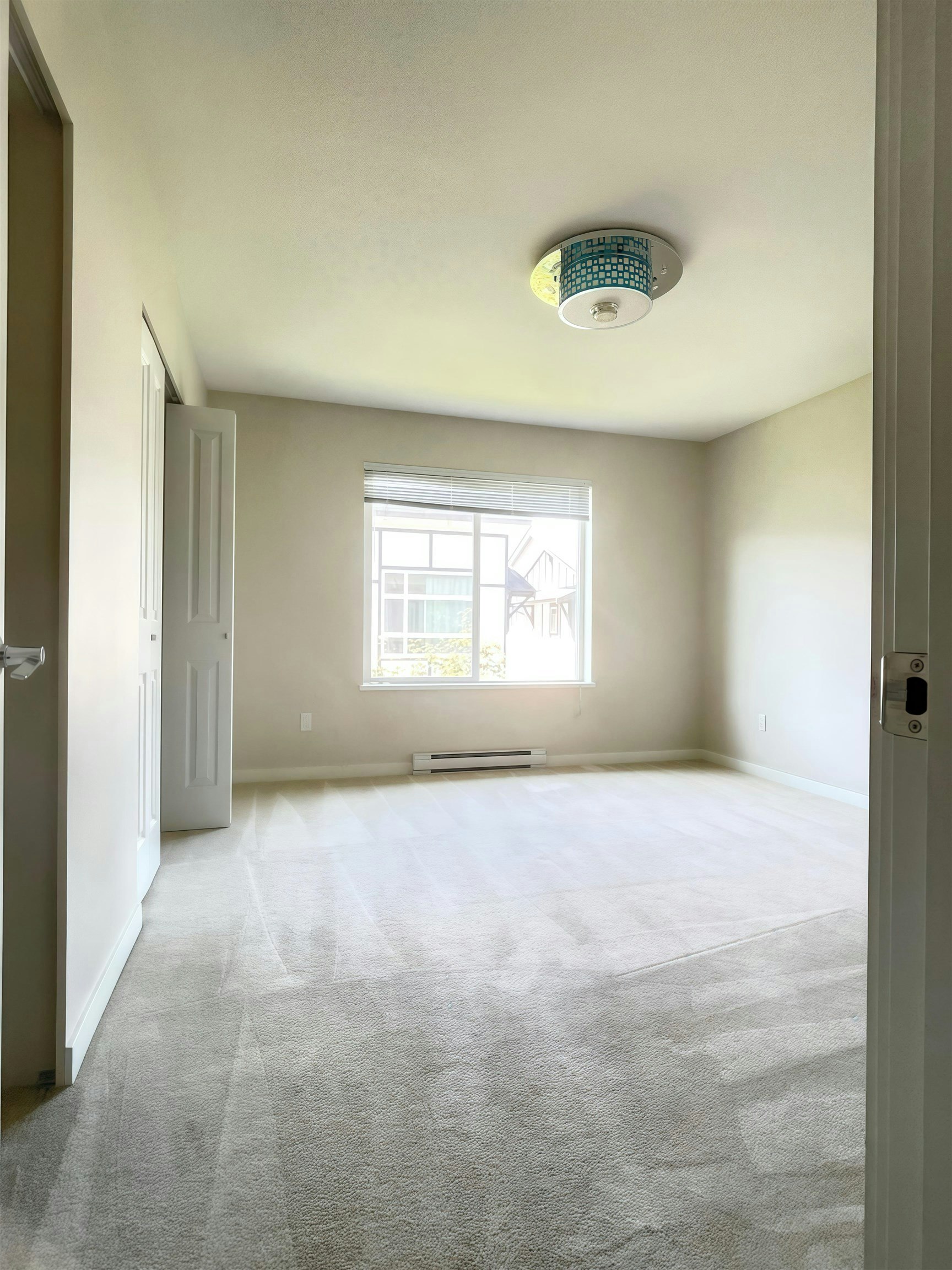 9728 Alexandra Road, Richmond, BC, V6X 0M4 - 6