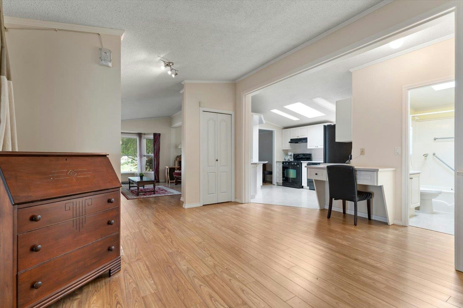 93-45918 Knight Road, Chilliwack, BC, V2R 3X4 - 14