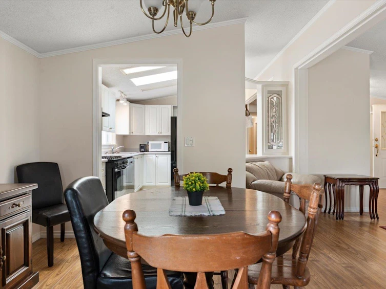 93-45918 Knight Road, Chilliwack, BC, V2R 3X4 - 8