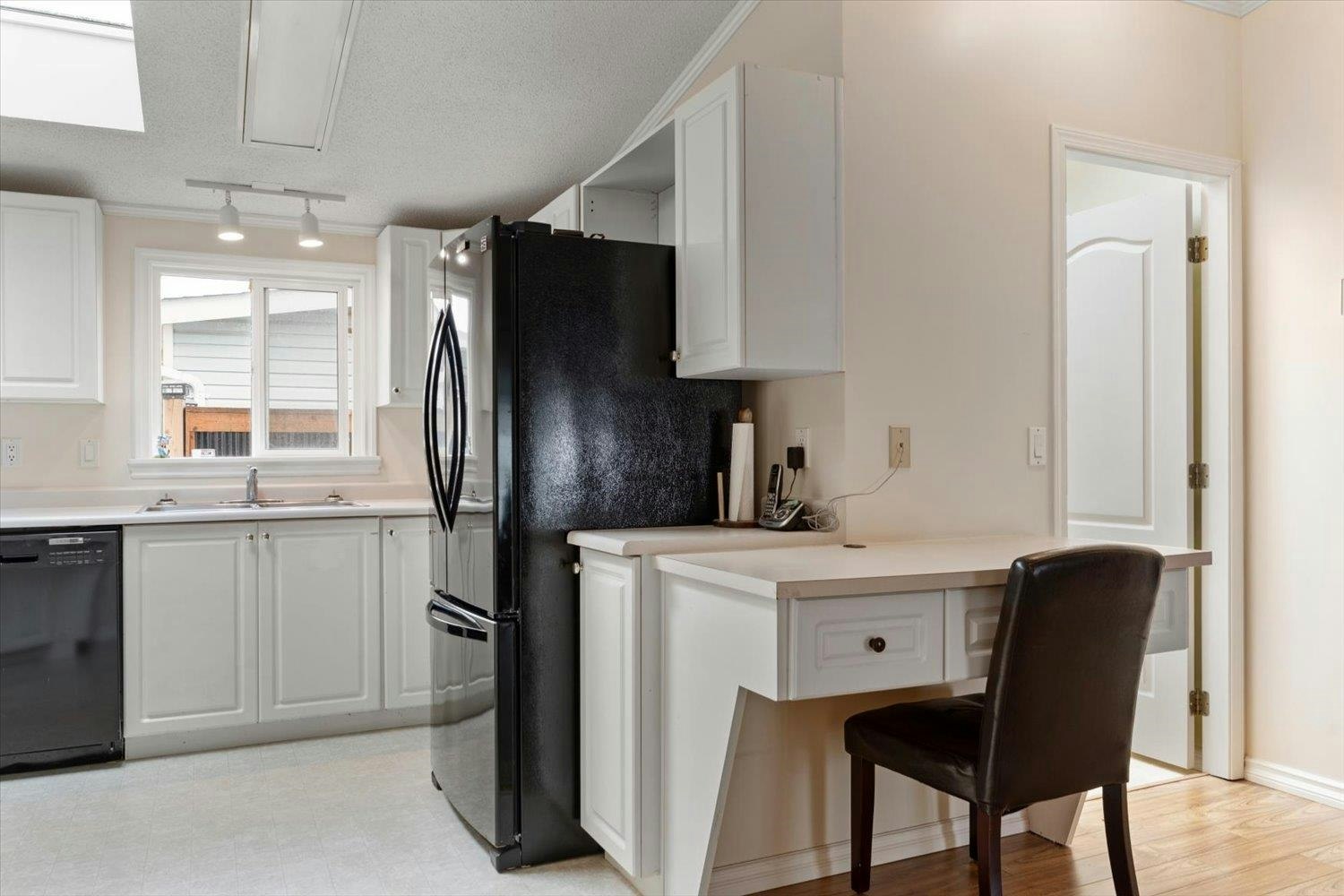93-45918 Knight Road, Chilliwack, BC, V2R 3X4 - 12