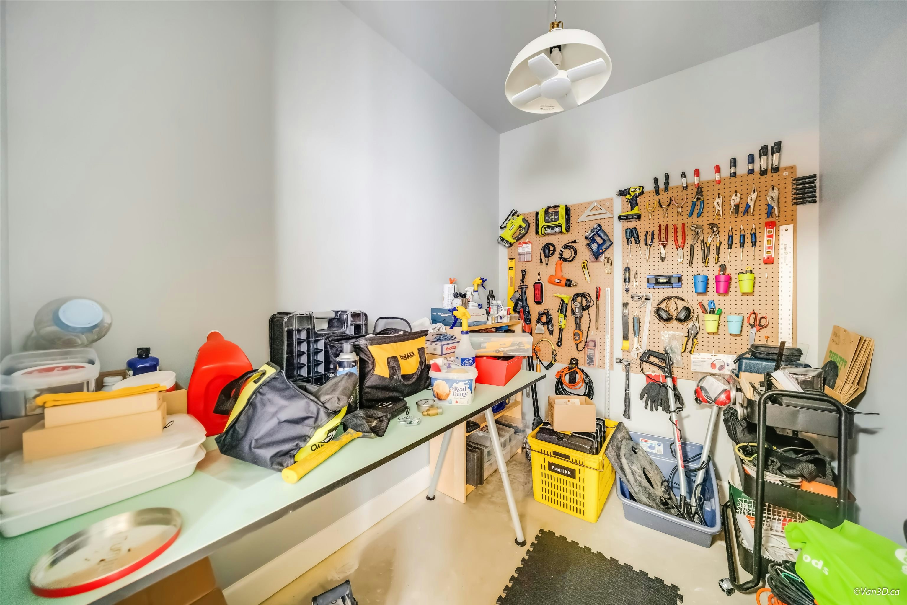 16383 High Park Avenue, Surrey, BC, V3Z 0M1 - 34