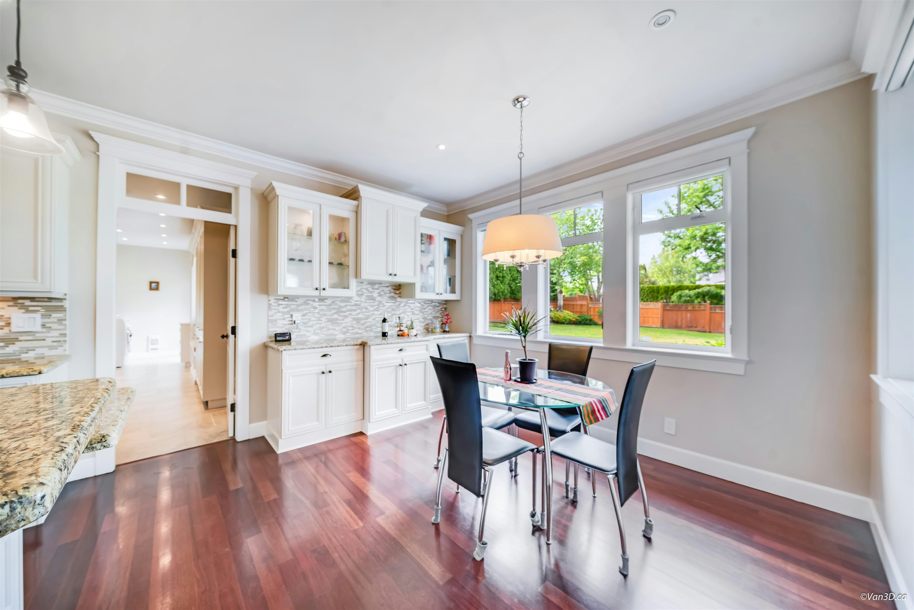 16383 High Park Avenue, Surrey, BC, V3Z 0M1 - 14