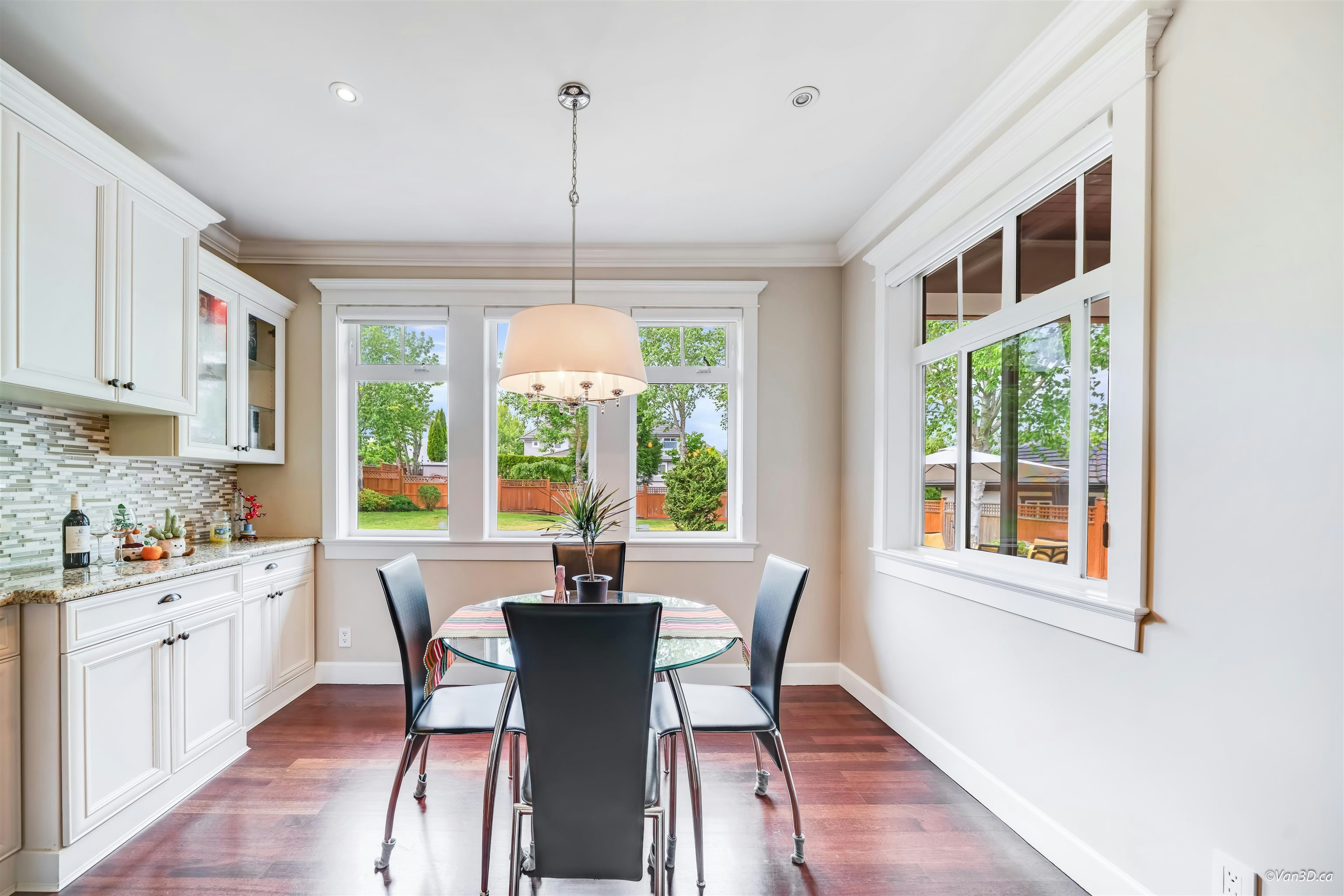 16383 High Park Avenue, Surrey, BC, V3Z 0M1 - 12