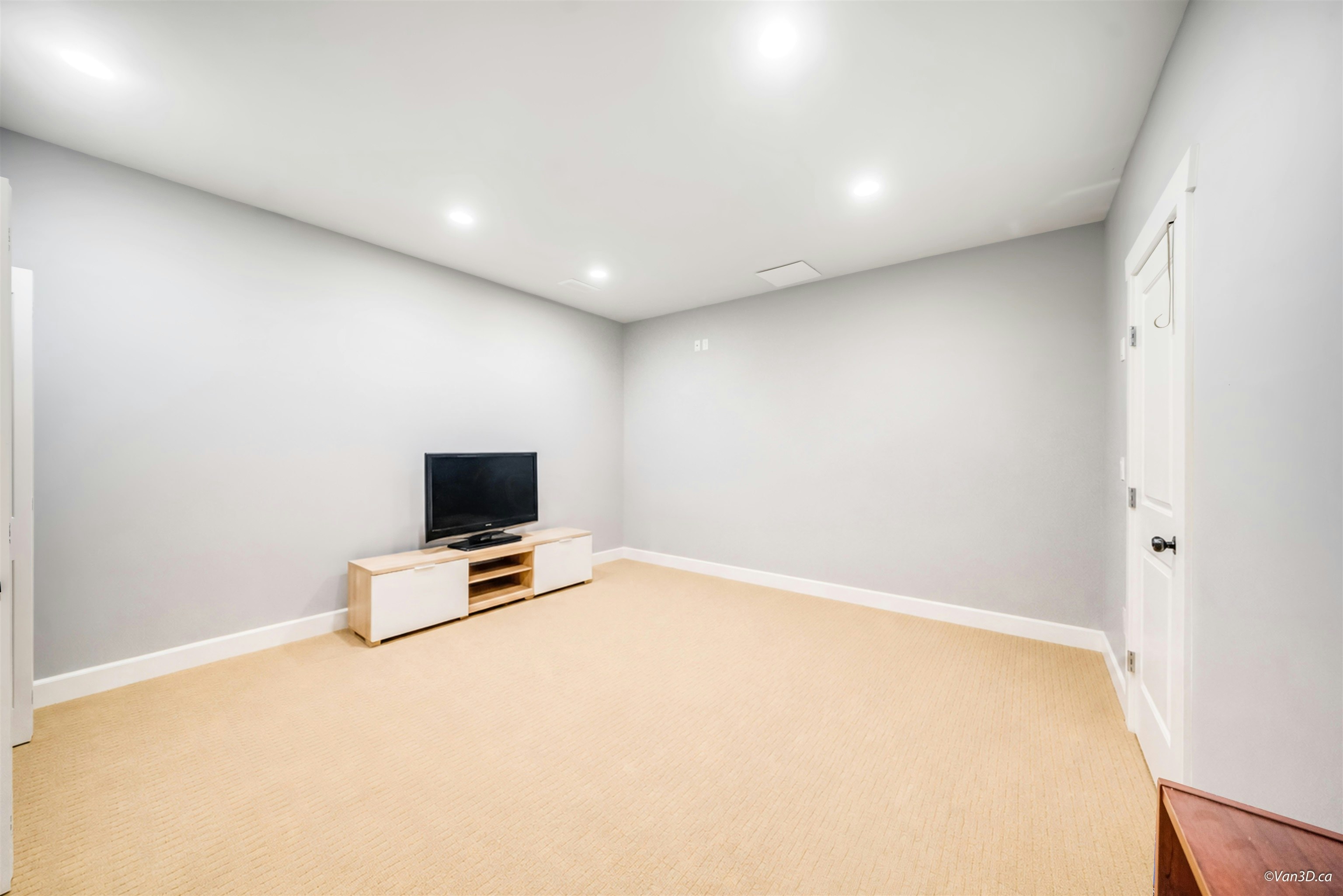 16383 High Park Avenue, Surrey, BC, V3Z 0M1 - 33