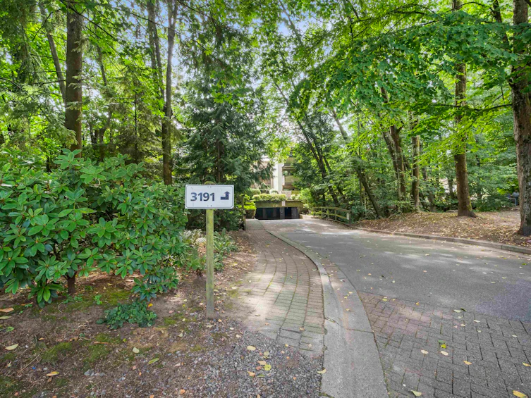 105-3191 Mountain Highway, North Vancouver, BC, V7K 2H4 - 29