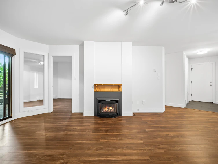 105-3191 Mountain Highway, North Vancouver, BC, V7K 2H4 - 6