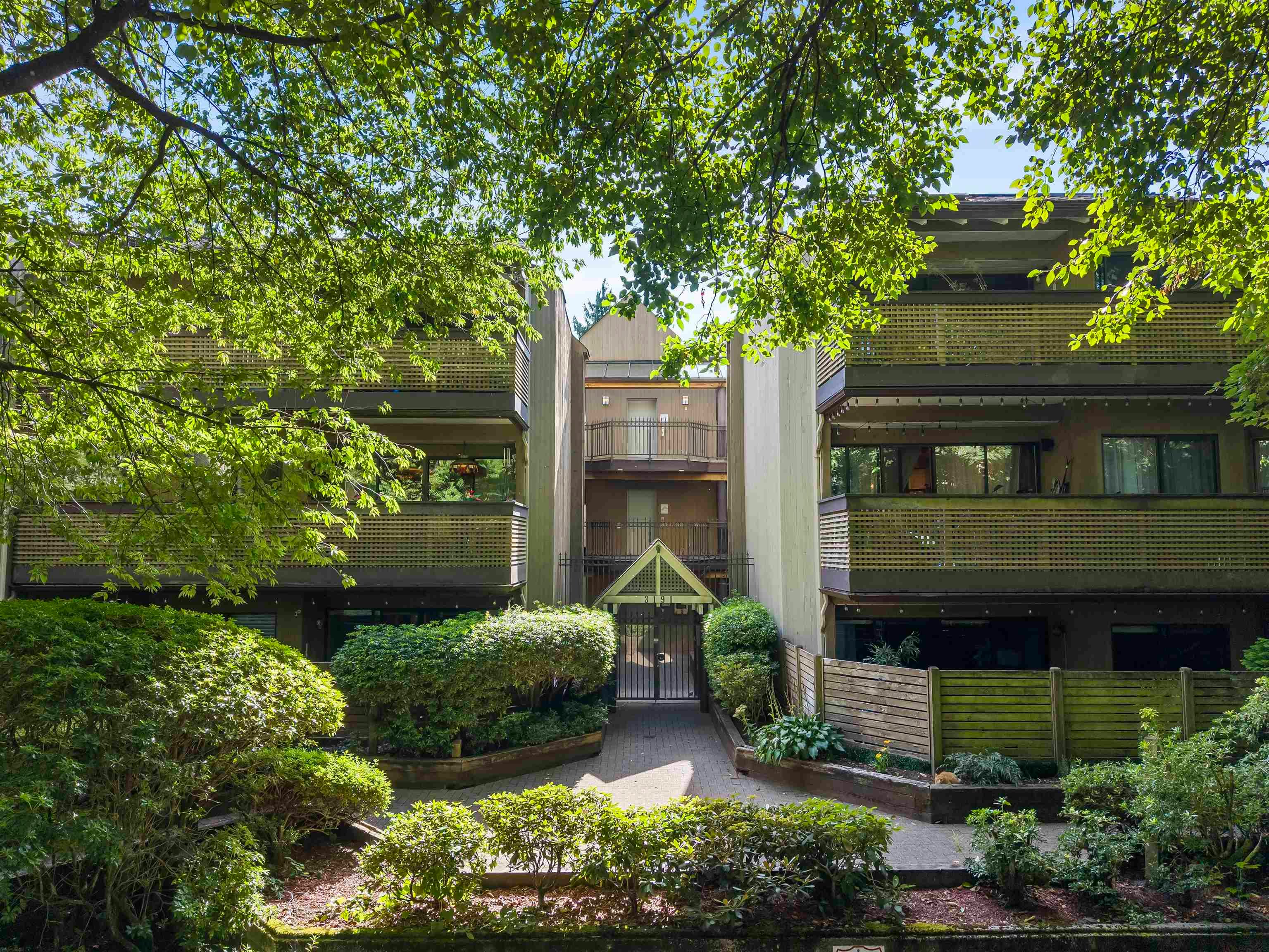 105-3191 Mountain Highway, North Vancouver, BC, V7K 2H4 - 27