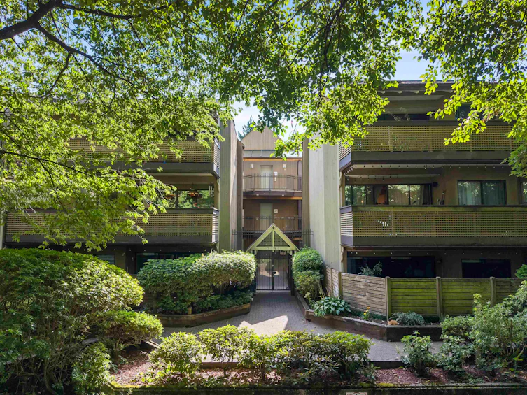 105-3191 Mountain Highway, North Vancouver, BC, V7K 2H4 - 27